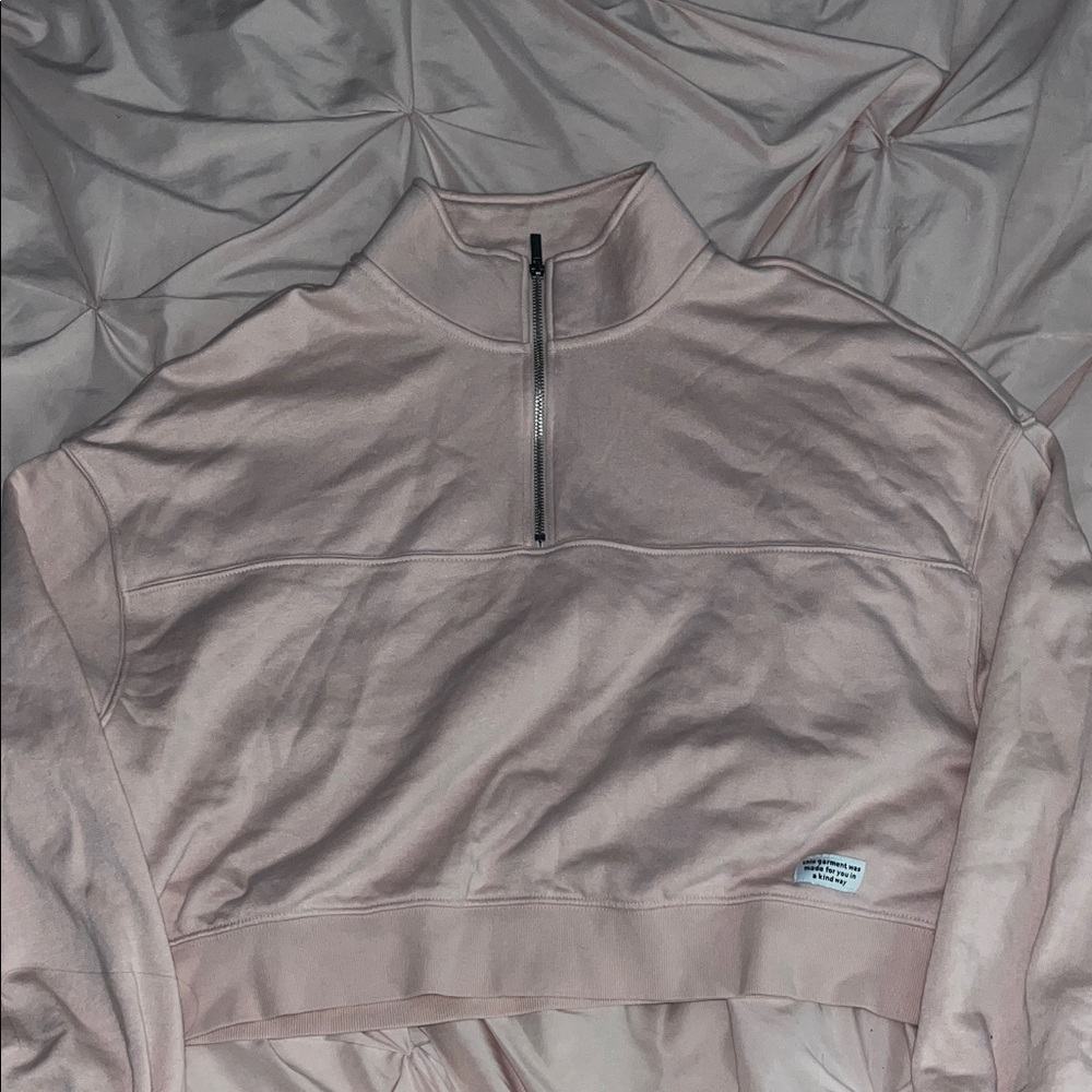 Divided H&M Baby Pink Cropped Quarterzip